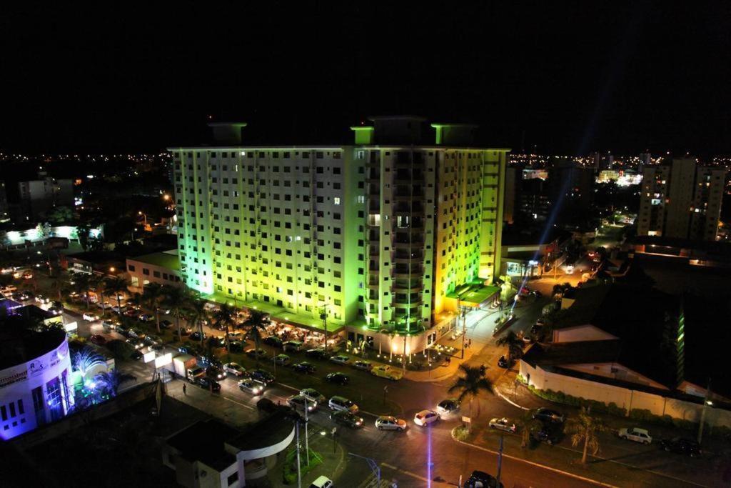 Prive Boulevard Apart Vista Piscinas Aparthotel Caldas Novas